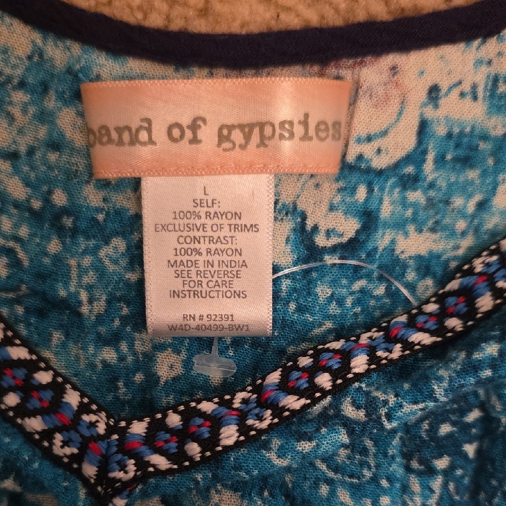 Aqua Blue Patterned Off-Shoulder Romper - Picture 2 of 2